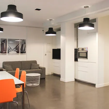Bright Flat With Terrace *