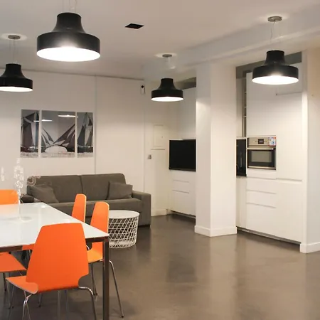 Bright Flat With Terrace Paris