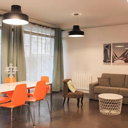 Bright Flat With Terrace