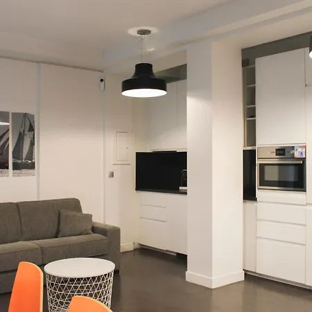 Apartment Bright Flat With Terrace *